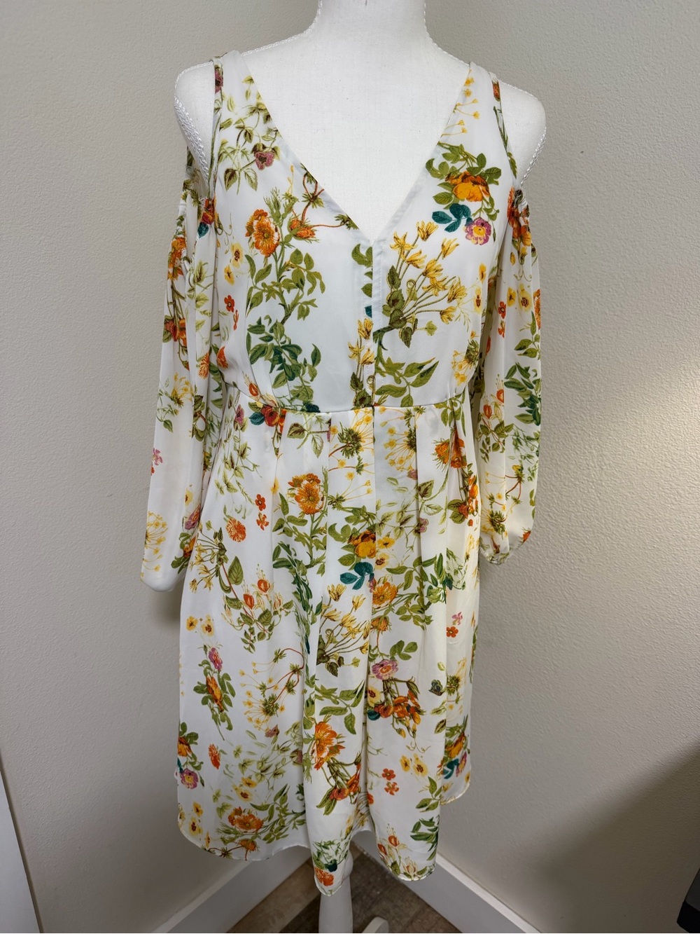 Disney Alice In Wonderland White Floral Cold-Shoulder Midi Dress Summer Smocked